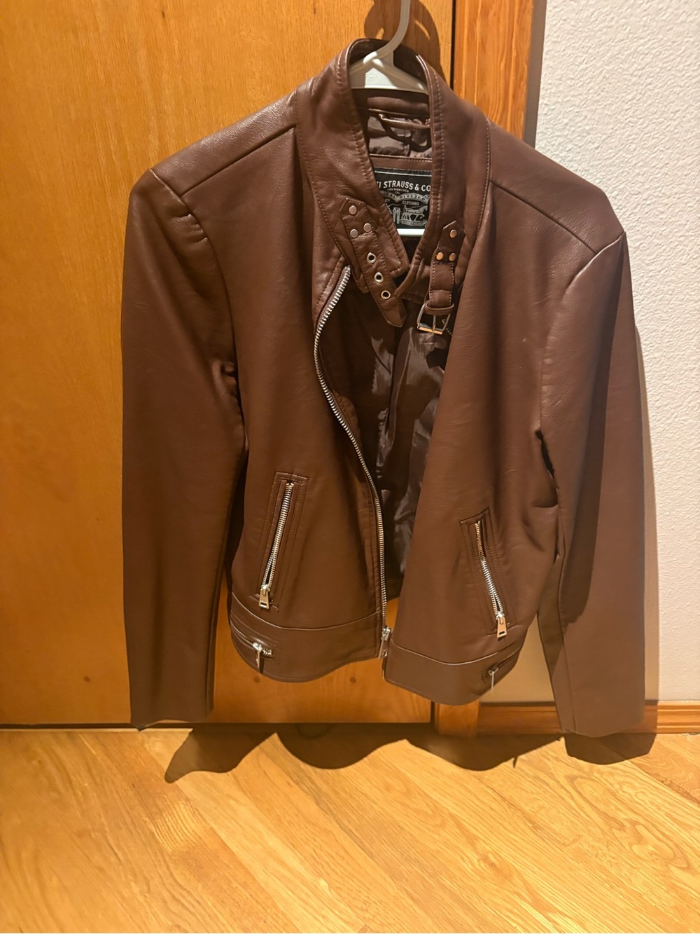 Levi's women’s Brown Leather Bomber Jacket